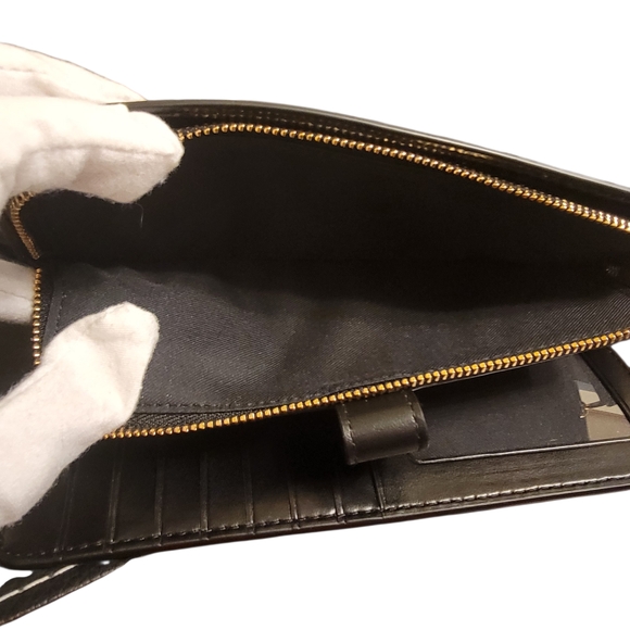 Coach Black Leather Zip Wallet with Gold Logo - Picture 4 of 4